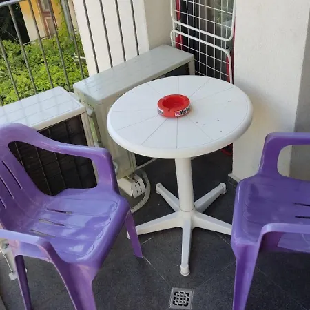 5mga Apartment